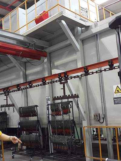 �Ӿϵ�y�O��